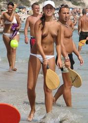 A nude lady on the Ipanema Image 8