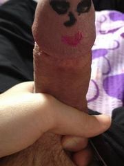 Exploring a delicious pink pussy with fingers
