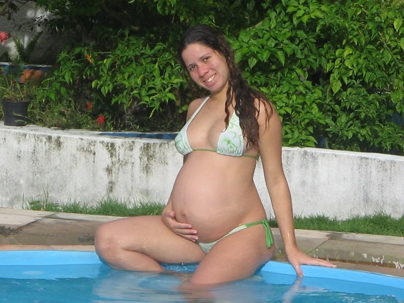 Pool preggo tongue gay