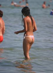 Bikini lady flashing on the Plakias Image 9