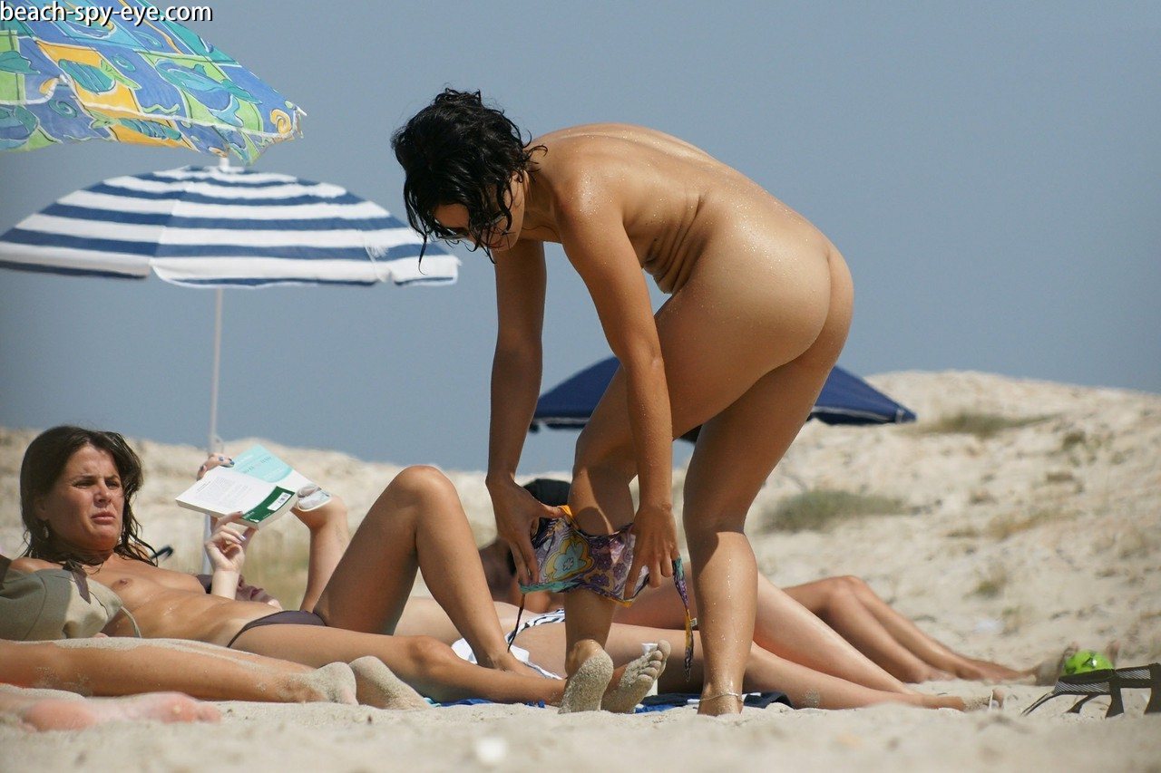 https://pbs-0.adult-empire.com/39/3926/beach_nude_women-6048/6-beach_nude_women.jpg